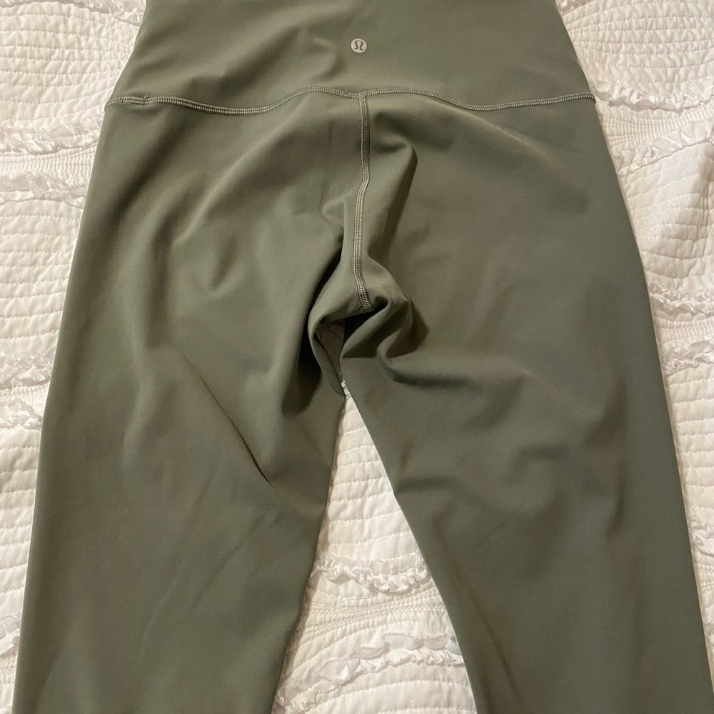 Just Wore Once, Nothing Wrong With It Just Too Sm… - image 3